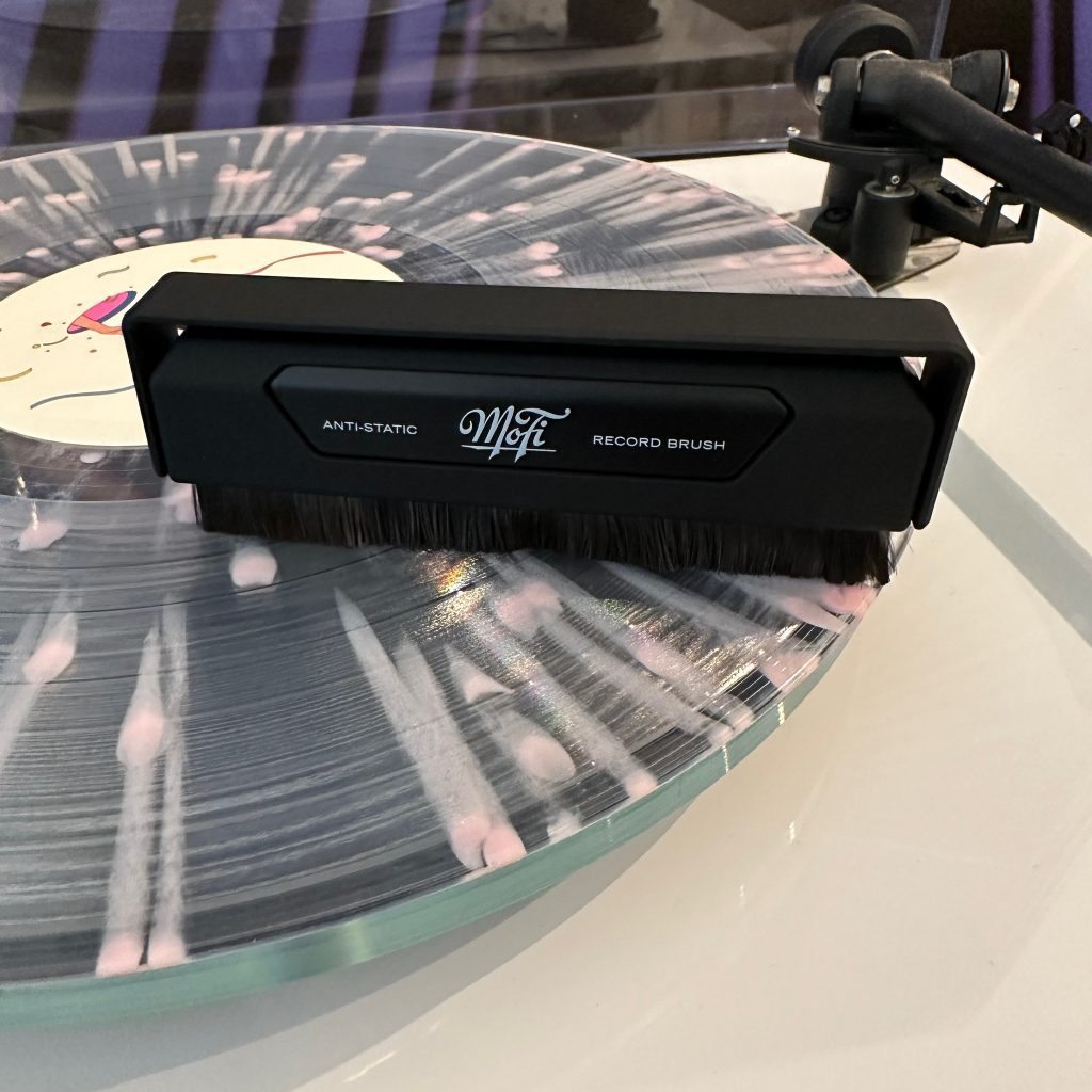 MOFI AntiStatic Record Brush RetroCrates